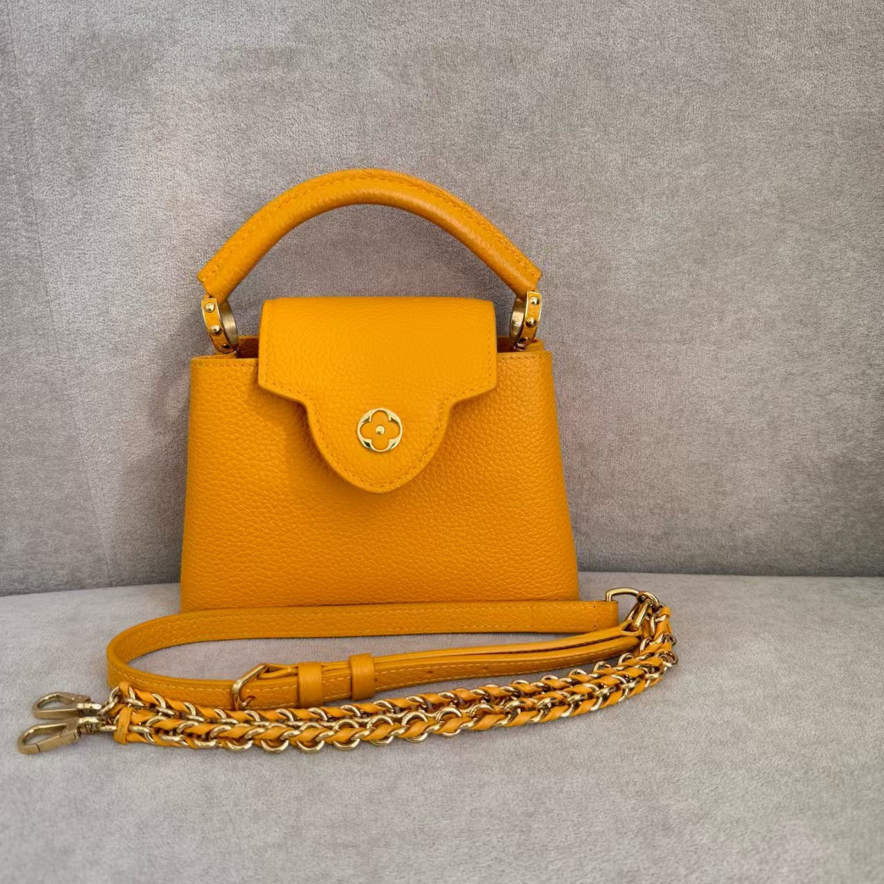 preloved Lv bag capu mini handbag/shoulder bag