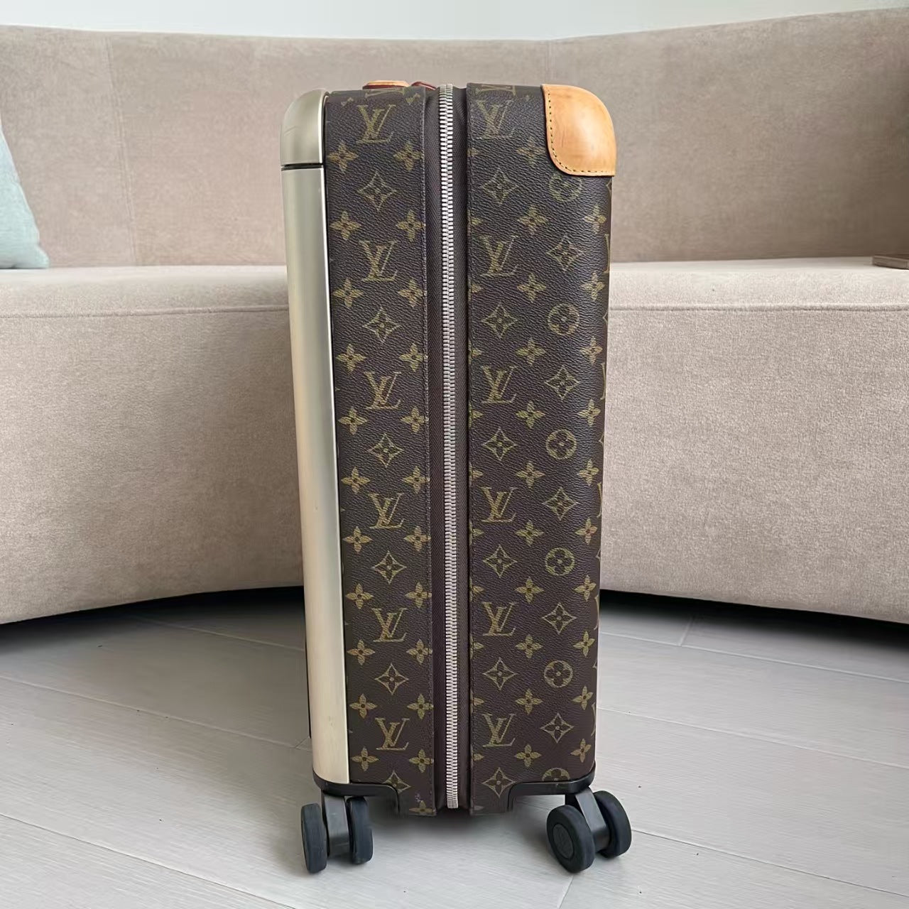 preloved lv bag Travel bag/Horizon