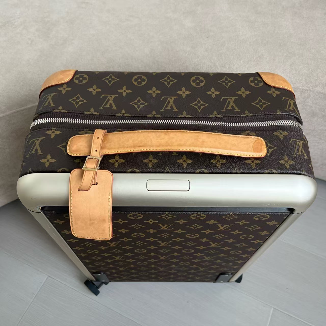 preloved lv bag Travel bag/Horizon