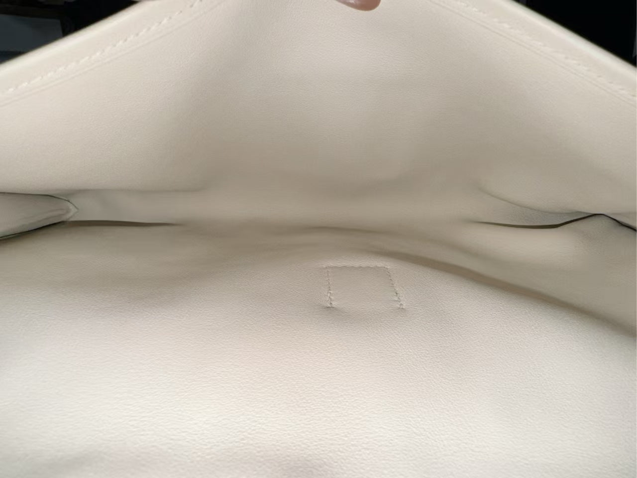 preloved hermes bag clutch/H logo