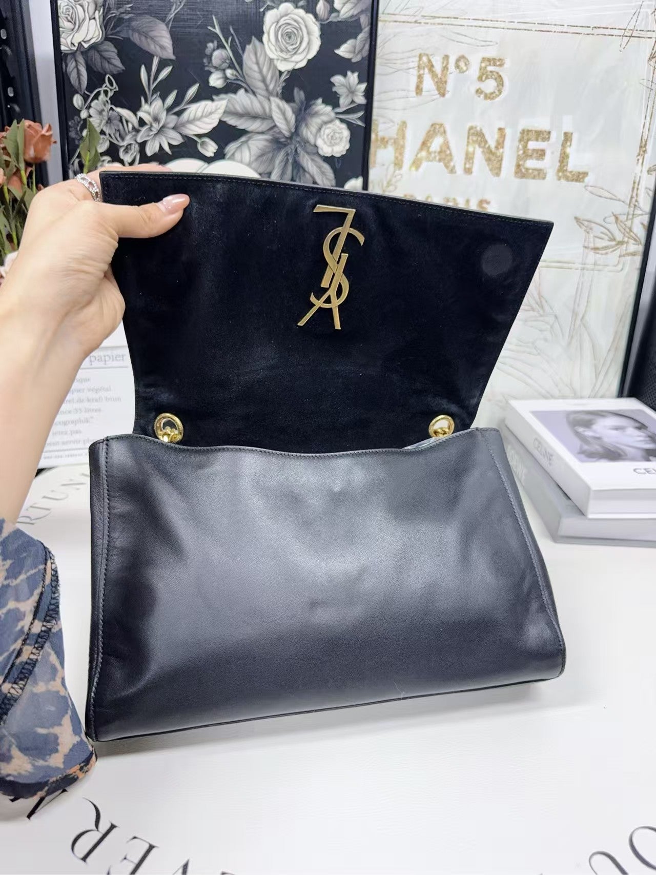 preloved YSL bag Golden hardware