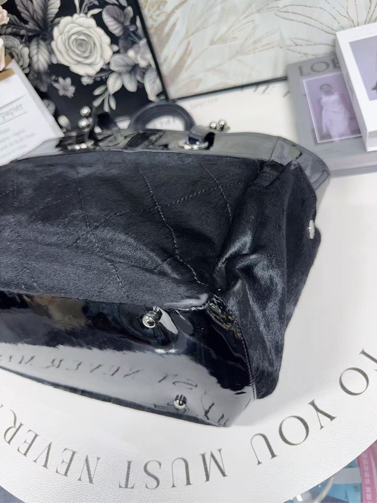 preloved Chanel bag handbag/Tote