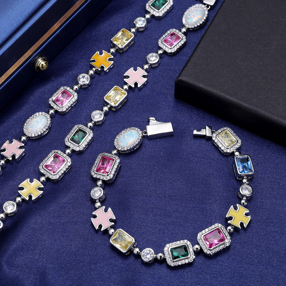 Hip pop braclet with colourful diamonds