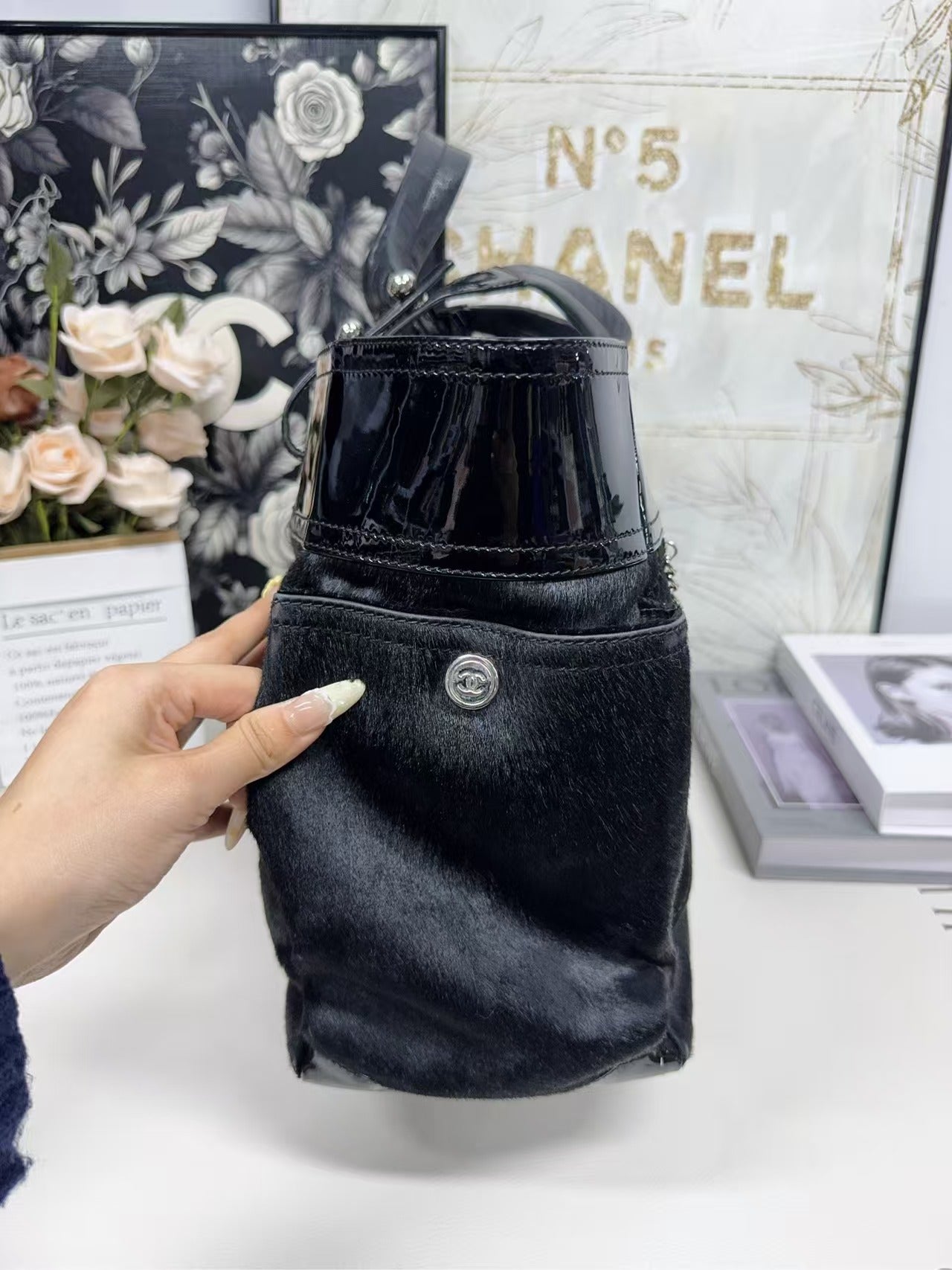 preloved Chanel bag handbag/Tote
