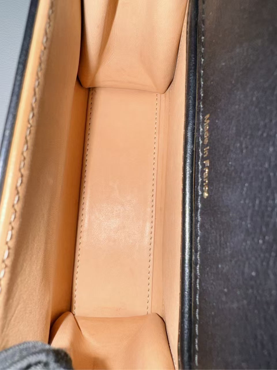 preloved Delvaux bag Top handle/cross body bag/mini size
