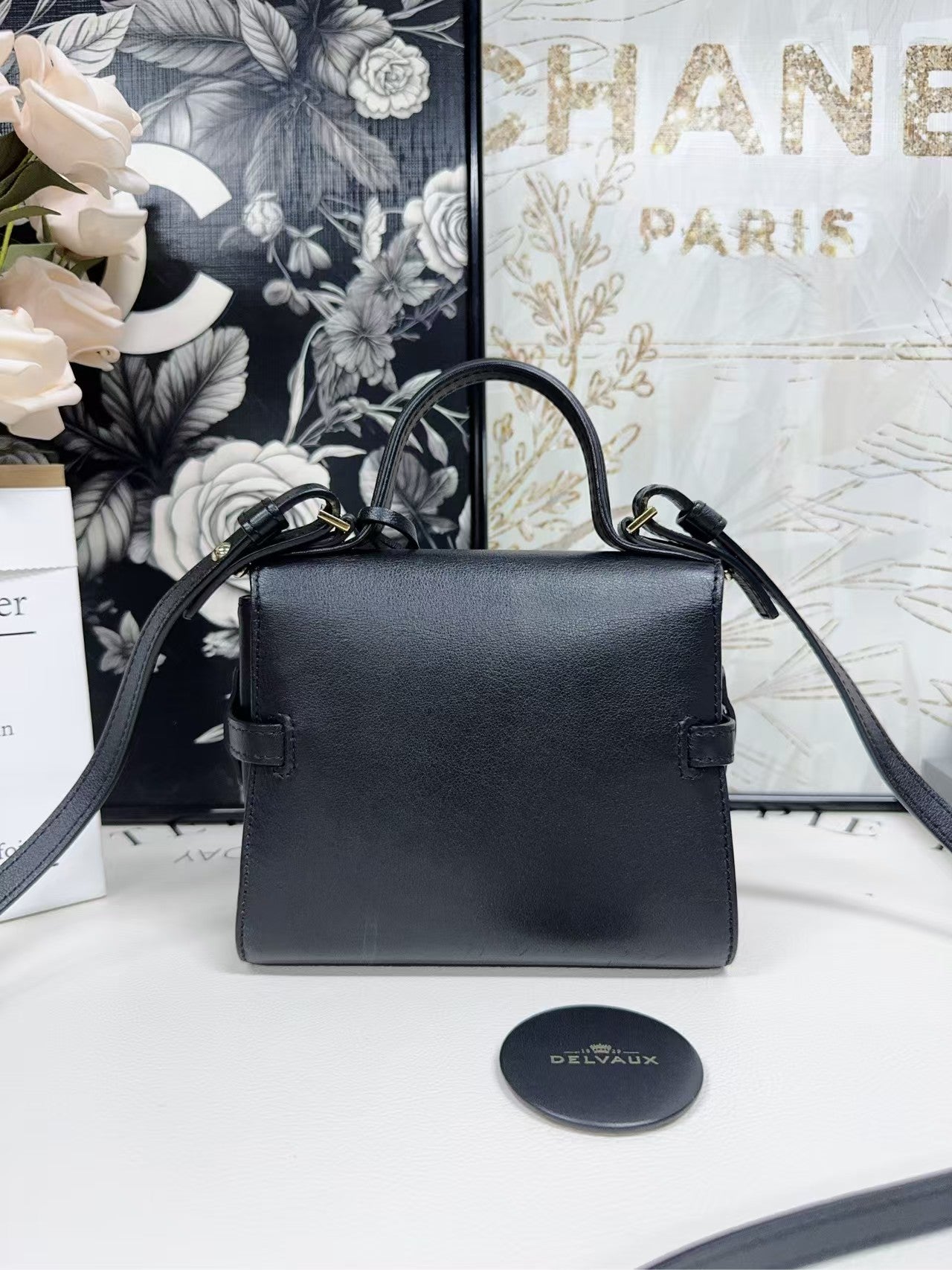 preloved Delvaux bag Top handle/cross body bag/mini size